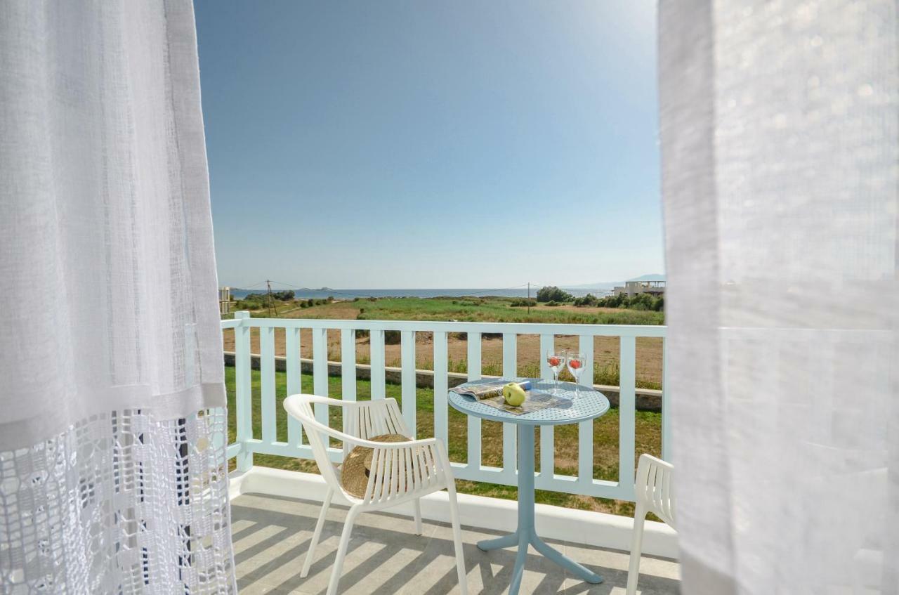 Naxos Island Escape Плака